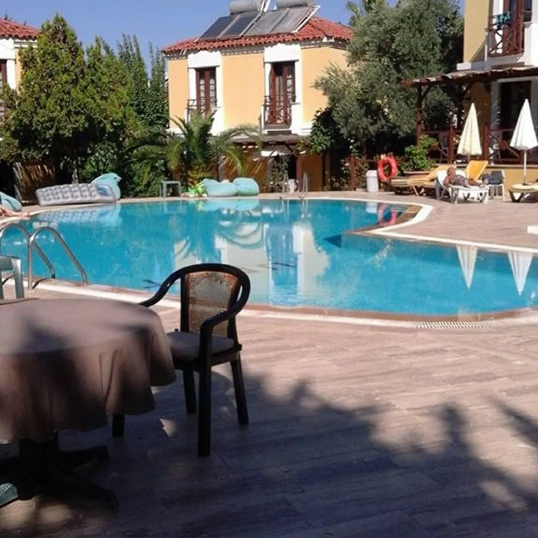 Gondol Apartments Öludeniz